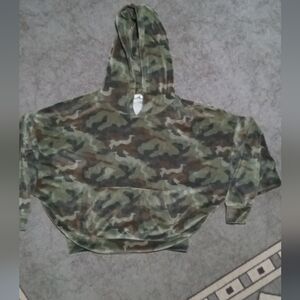 American Eagle Outfitters Camouflage Hoodie